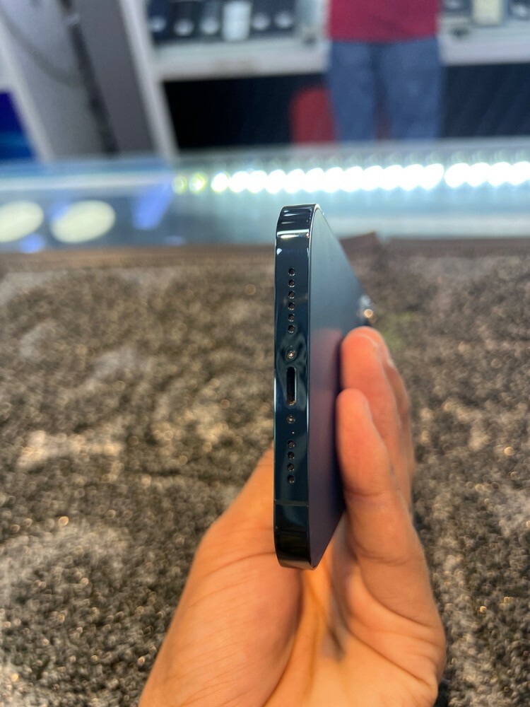 iphone 12 pro max  - 3