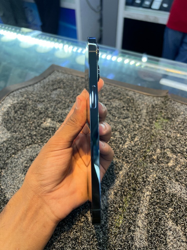 iphone 12 pro max  - 2