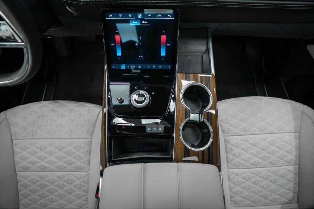 Cadillac - 21