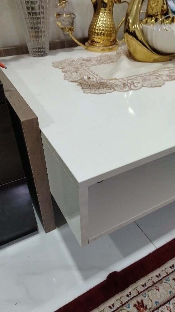 طاولة - 1
