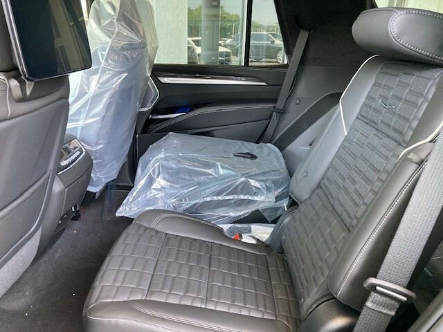Cadillac Escalade 2025 - 7