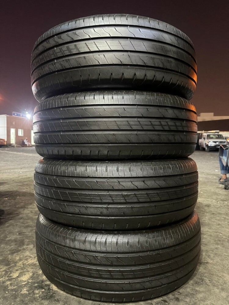275/60/20  " Goodyear tyre" - 4
