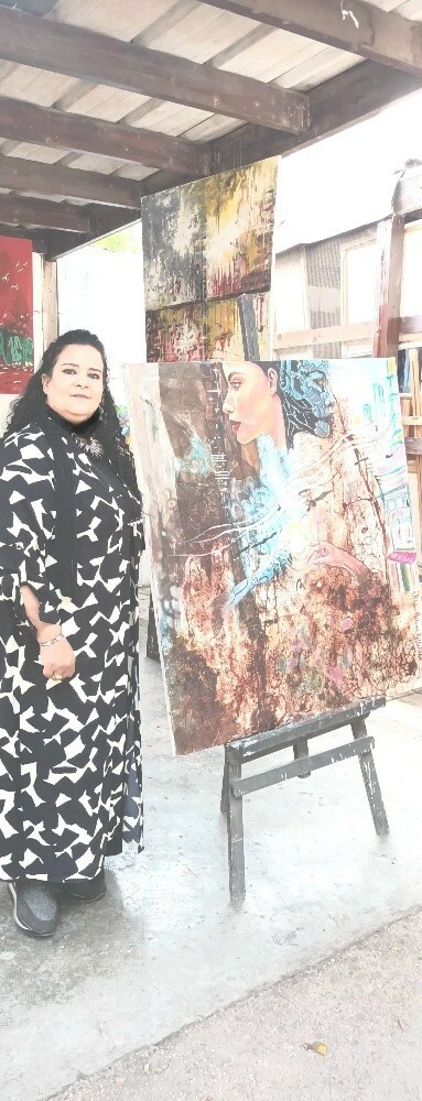 فنانة تشكيلية - 3