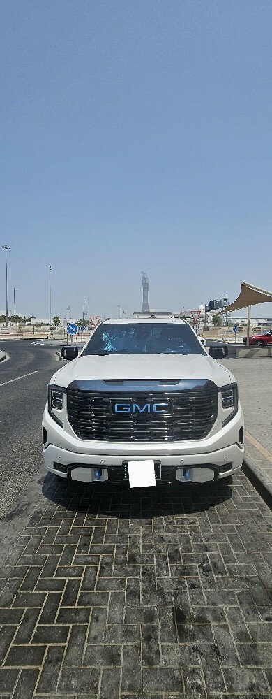 gmc denali - 1