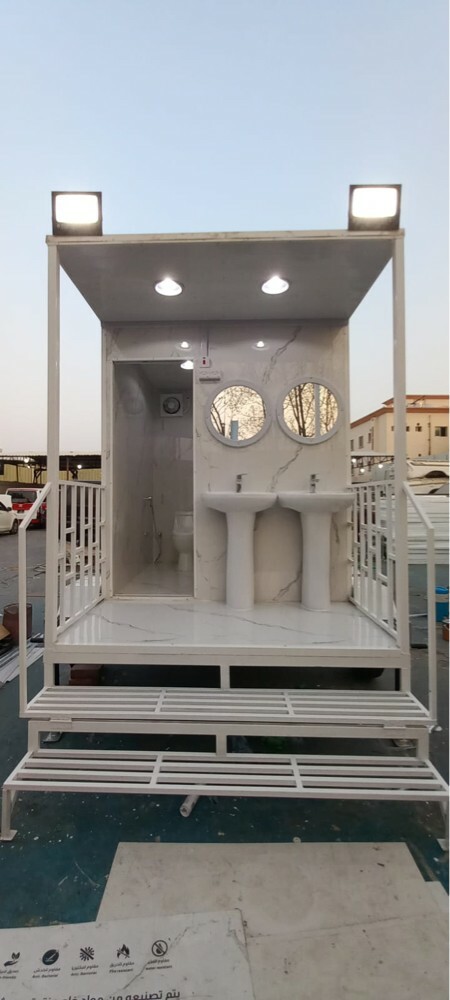 Caravan, cabin & toilet for sale - 2
