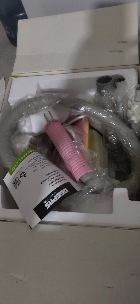 geepas garment steamer brand new - 3