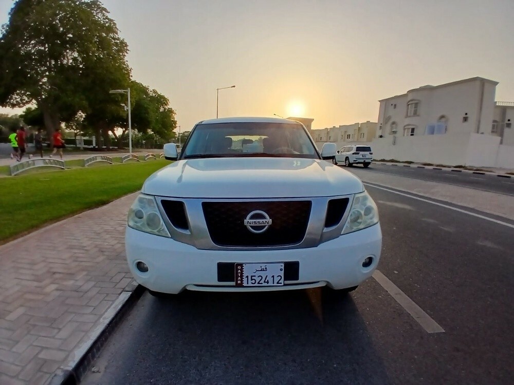 Nissan patrol SE 2012 - 2