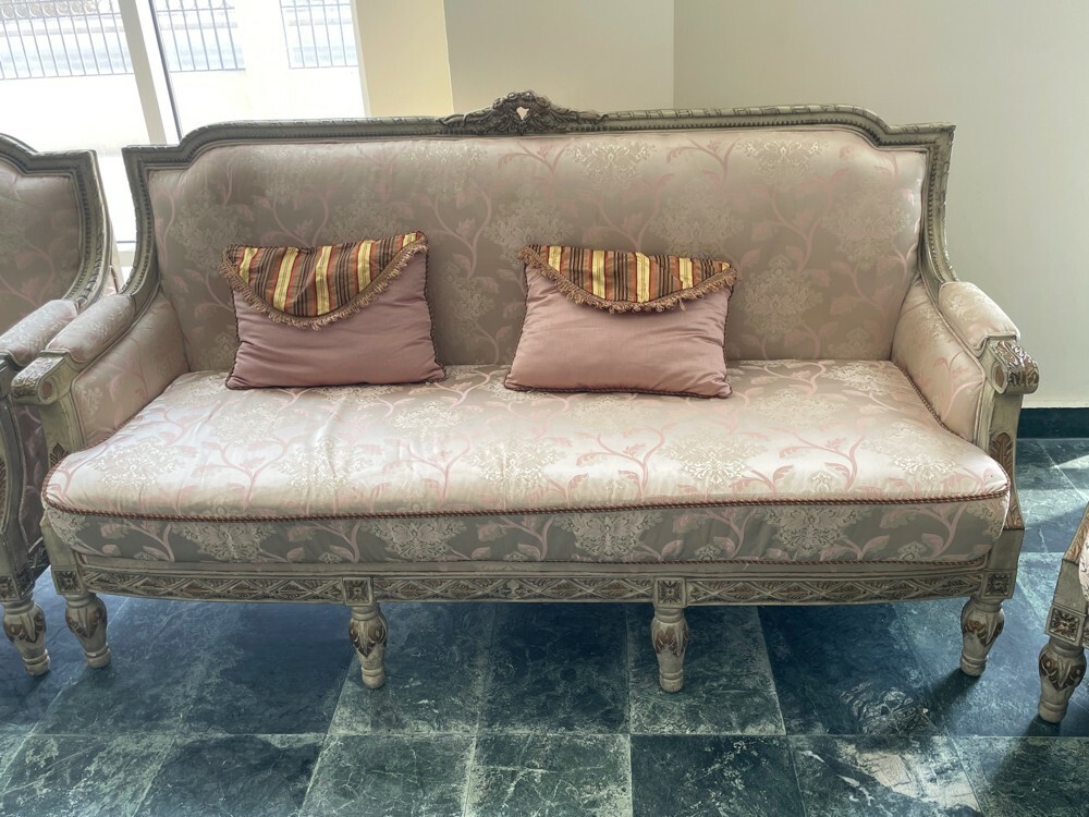 sofa seats  - 1