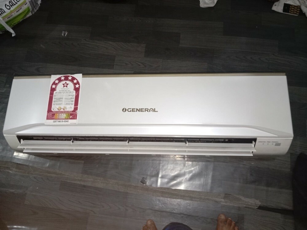 •used good condition Ac for sale - 1