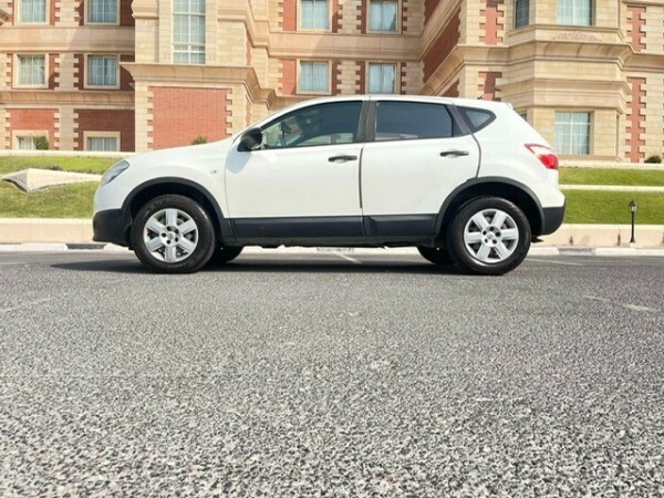 WORRY FREE CAR - NISSAN QASQAI - 1