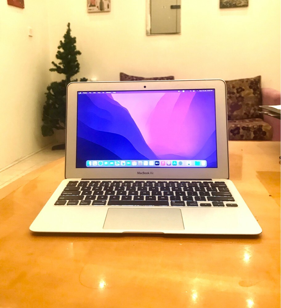 MacBook Air core i7 original USA  - 2