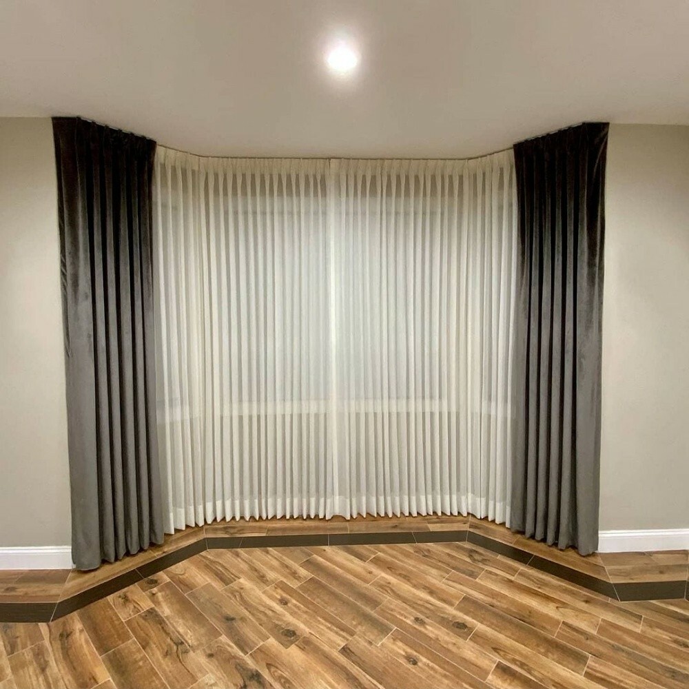 We make window curtains. - 6