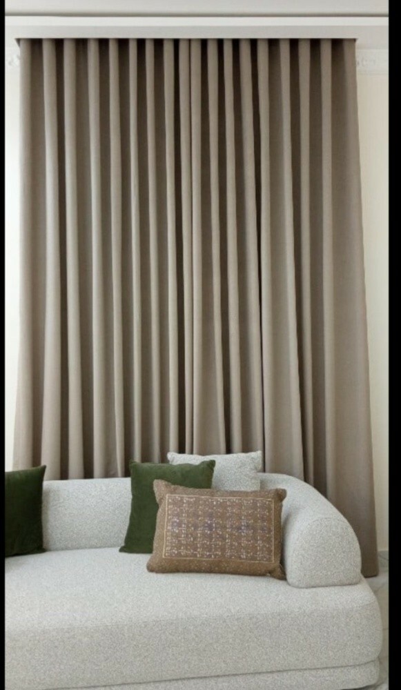 We make window curtains. - 1