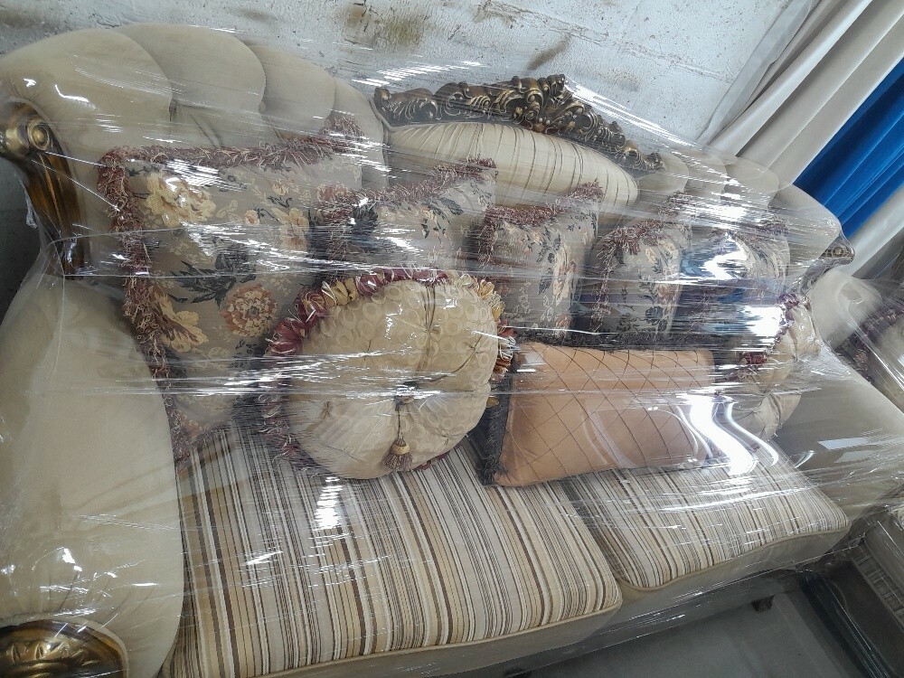 Nabco brand sofa set same likenew - 2