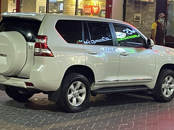 TOYOTA PRADO 4.0 V6 — photo 4 for sale in Qatar