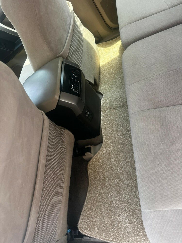 Land cruiser prado(petrol) — photo 10 for sale in Qatar