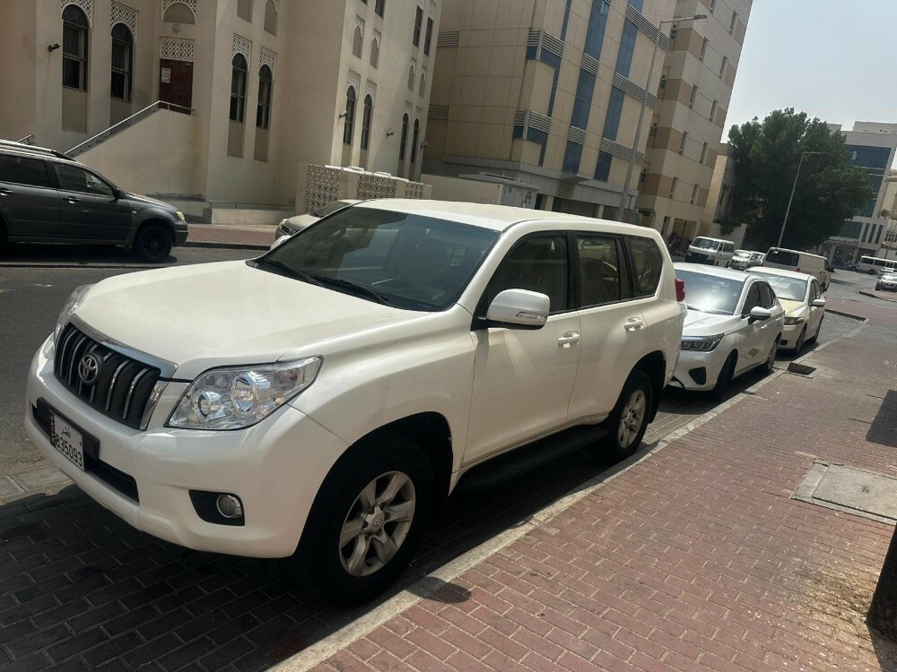 Land cruiser prado(petrol) — photo 2 for sale in Qatar