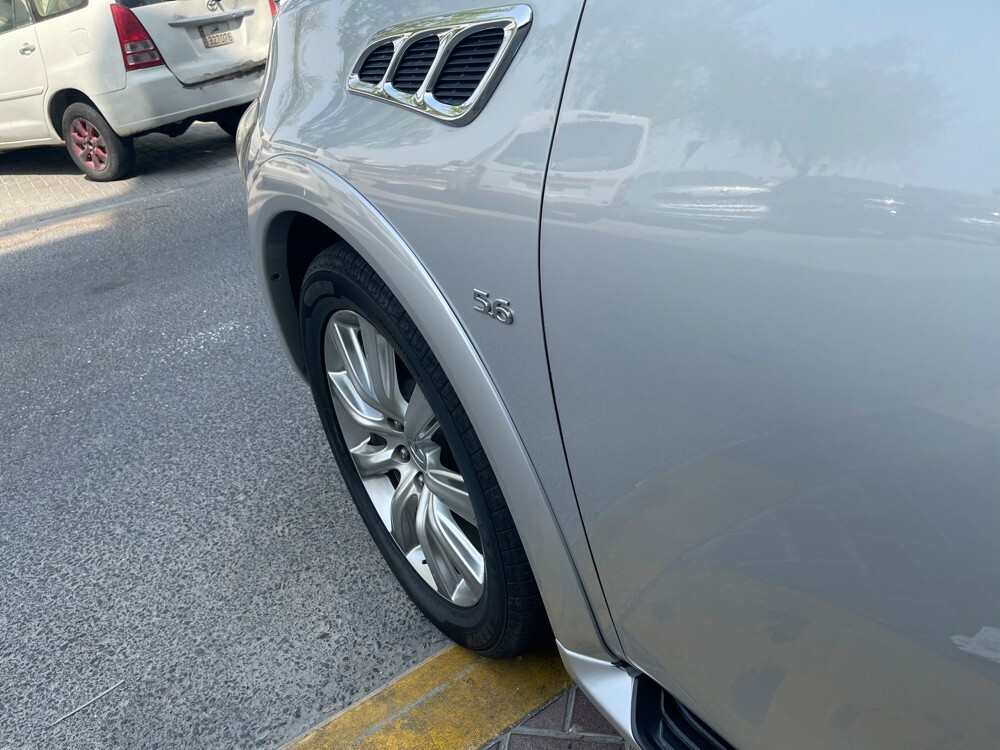 Infiniti QX 80 2014 — photo 7 for sale in Qatar