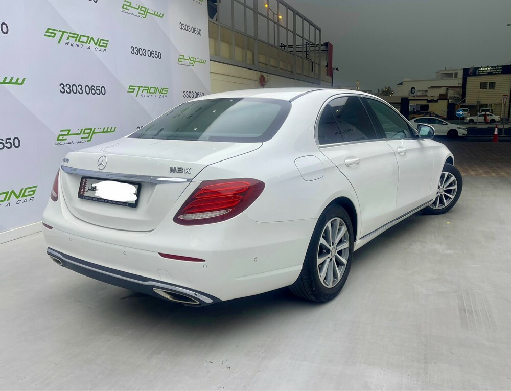 Mercedes E200 perfect condition — photo 6 for sale in Qatar