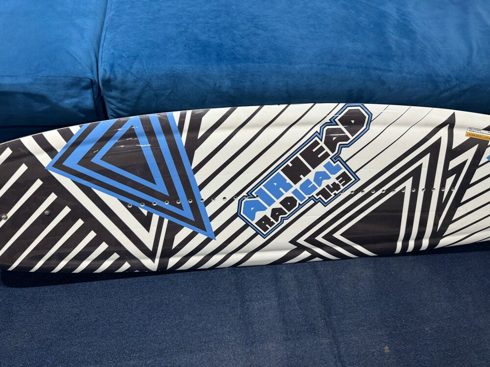 ‏Airhead Radical LH3 Wakeboard - 3