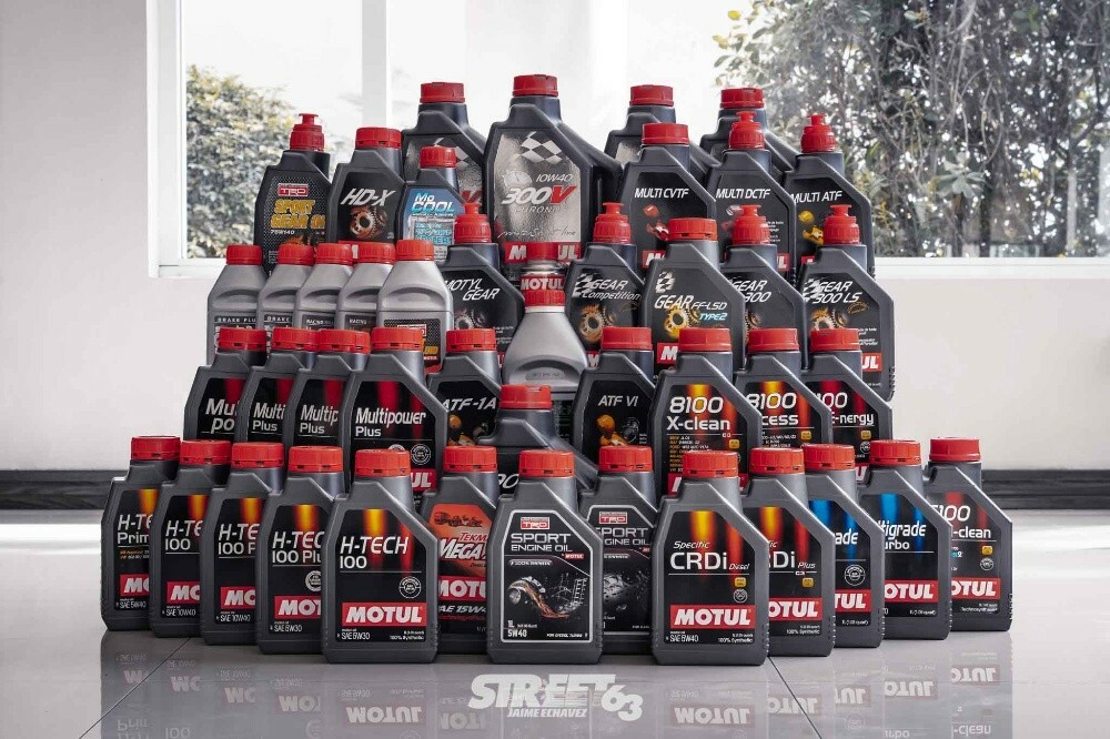 Tire , Battery, Motul Lubricant - 7