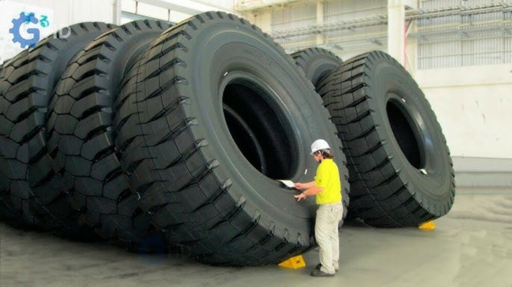 Tire , Battery, Motul Lubricant - 1