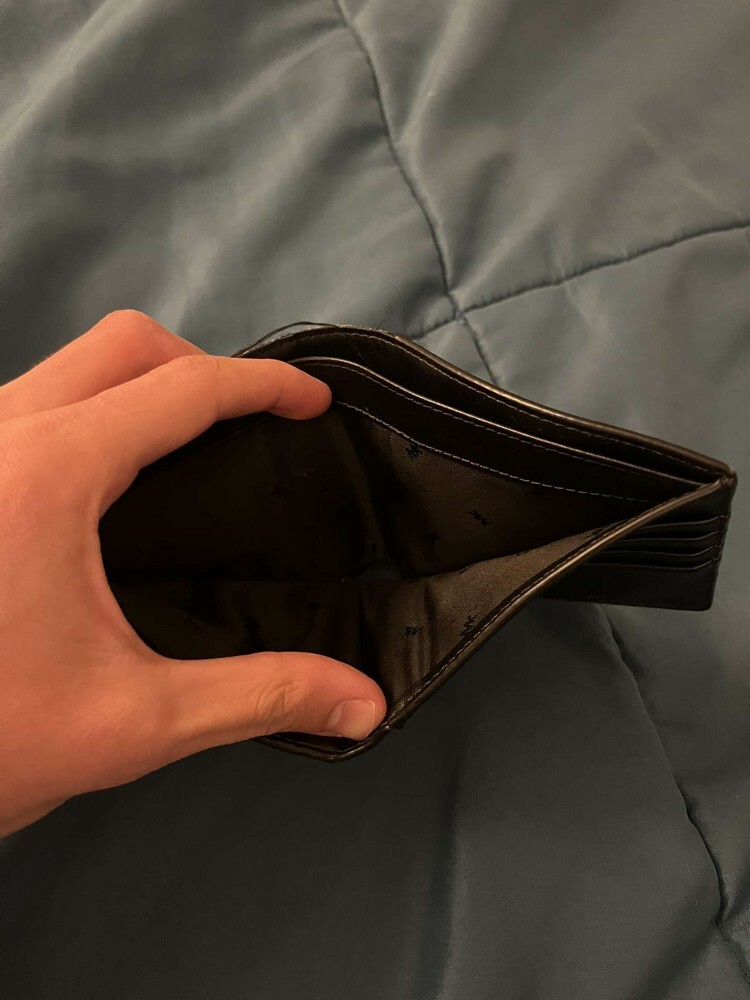 MICHAEL KORS wallet used - 2