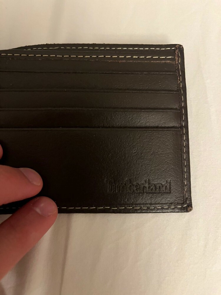 timberland wallet used perfectly  - 5