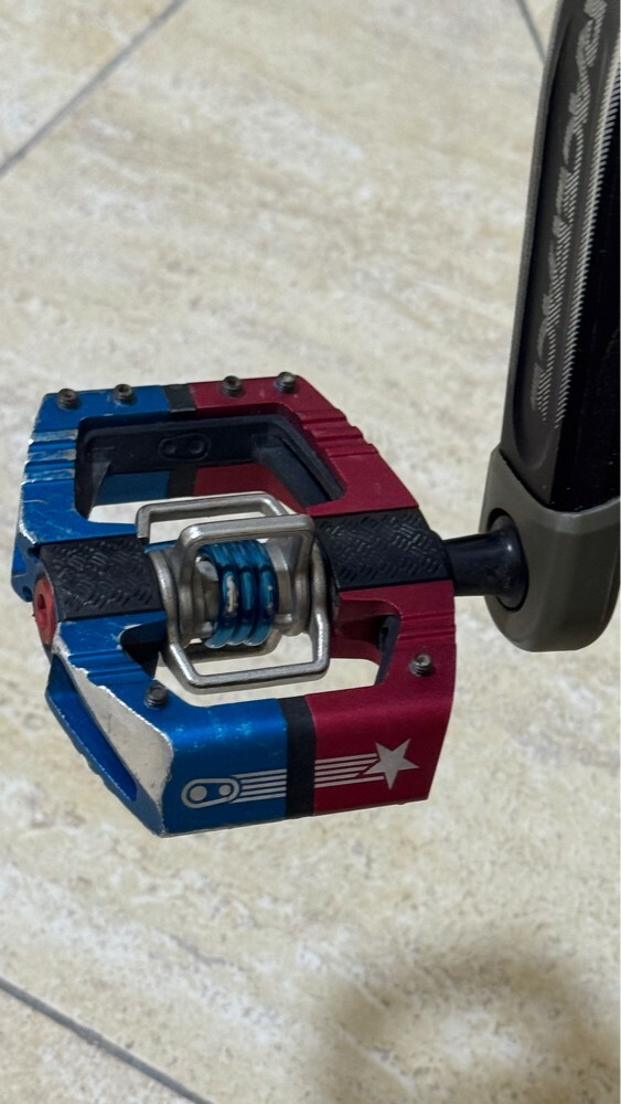 Rockymountain brand MTB Full Sus - 3