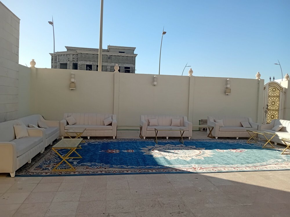 كنب ابيض وشمواه للايجار  - 15