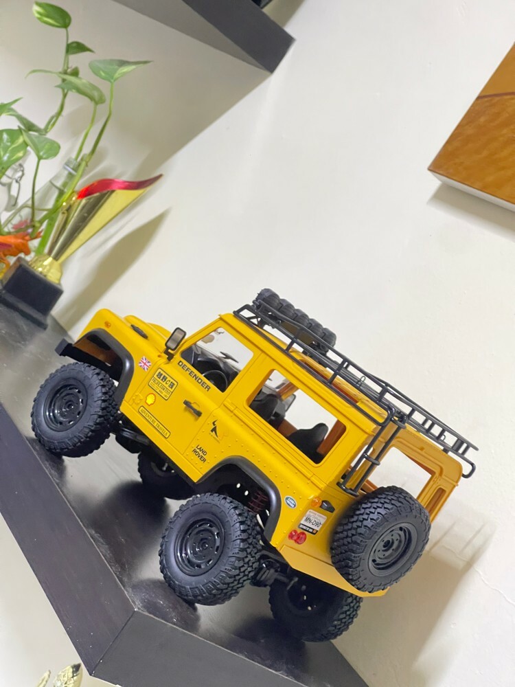 LAND ROVER DEFENDER - 3