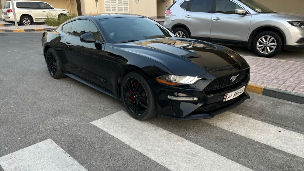 Ford Mustang - 1
