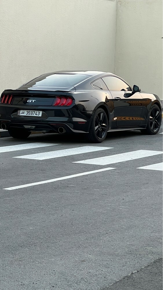 Ford Mustang - 2