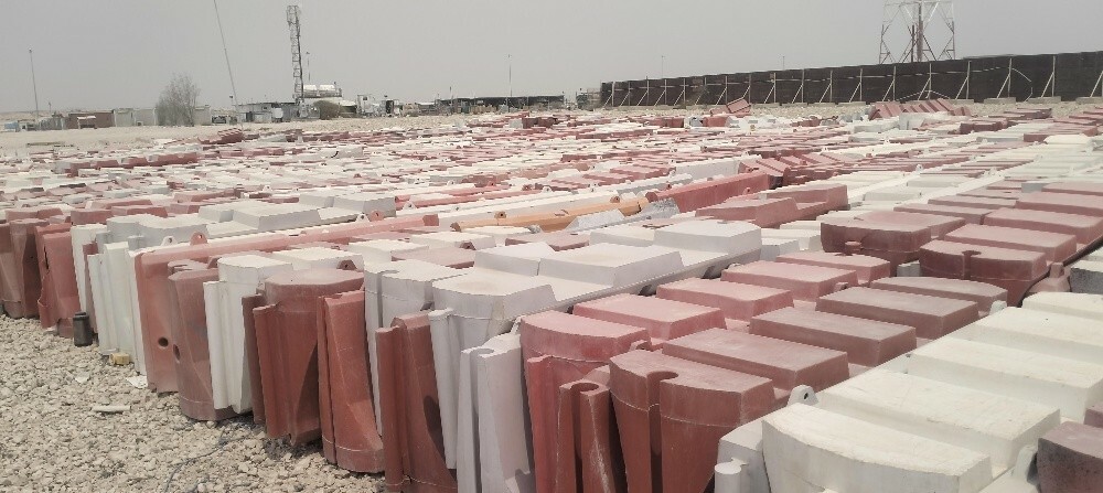 concrete,plastic barriers forsale - 7