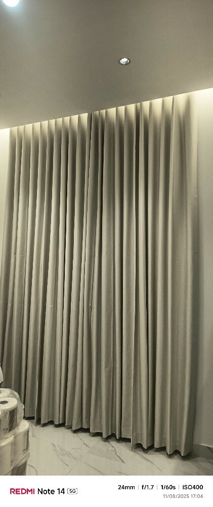 Curtains - 23