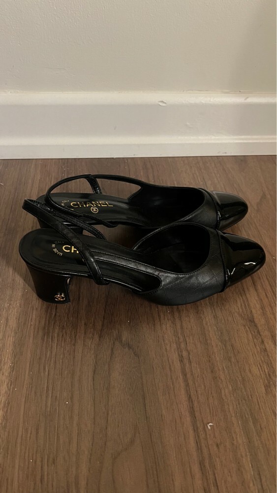 Black chanel slingback heels - 2
