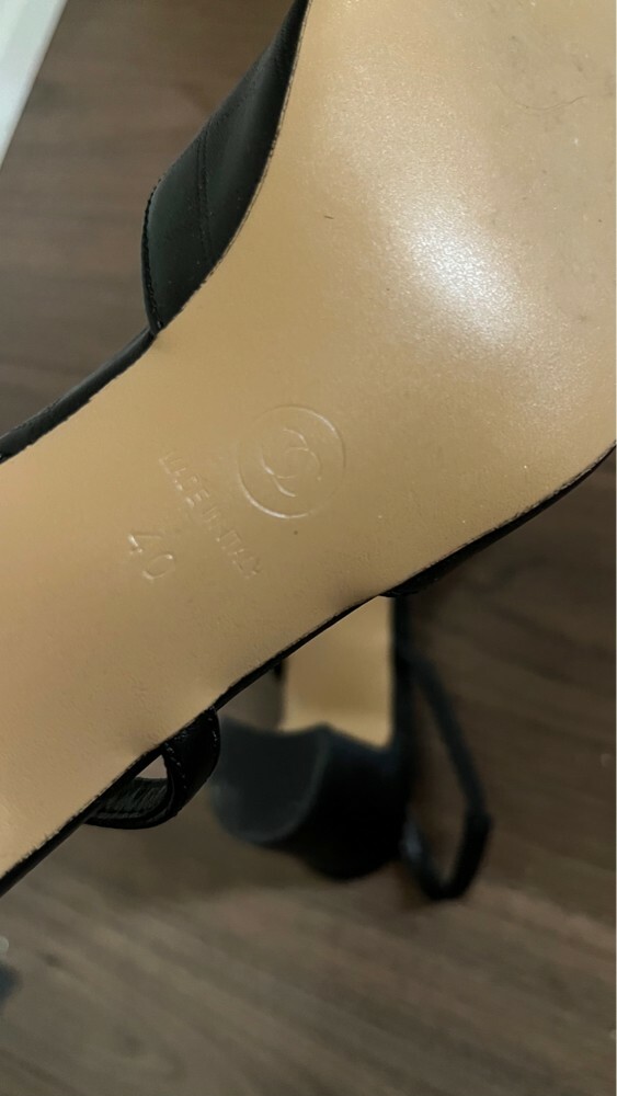 Black chanel slingback heels - 3