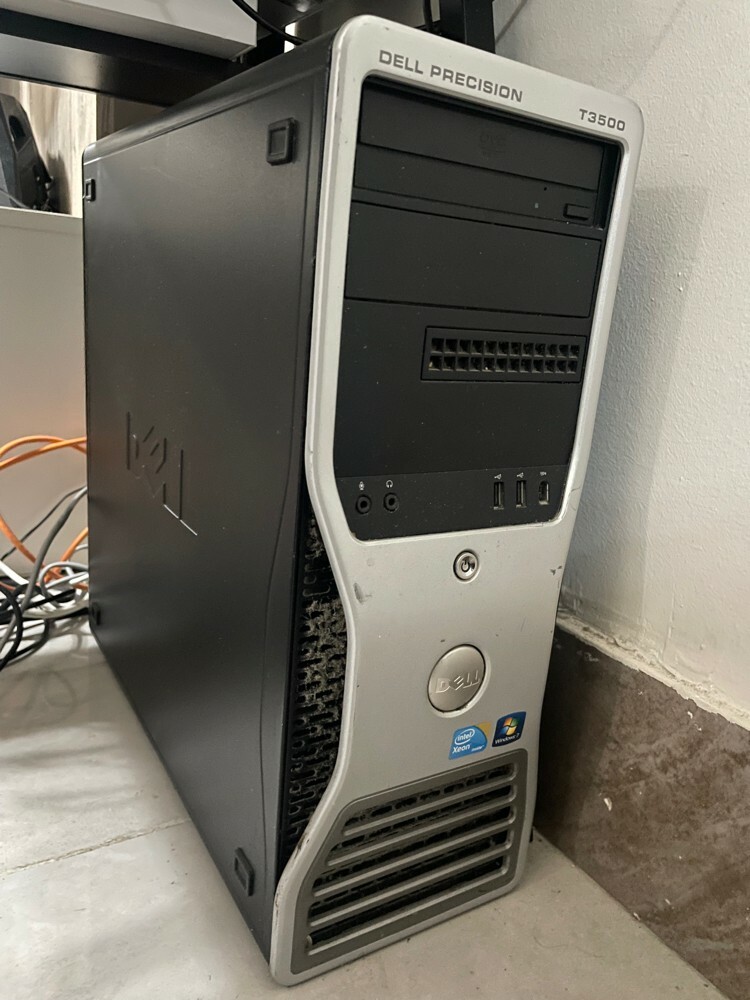 Dell Precision WorkStation T3500 - 1