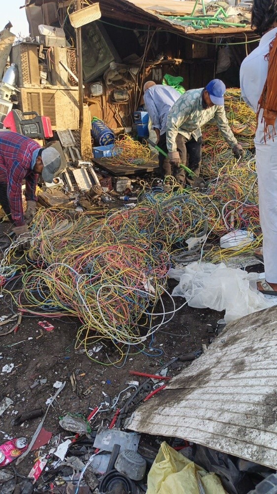 we buy scrap - 2