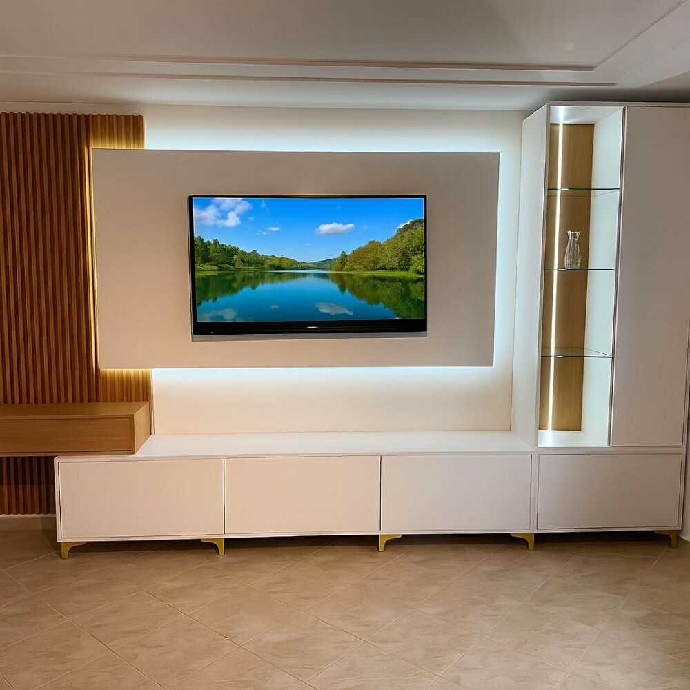 TV Decoration - 24
