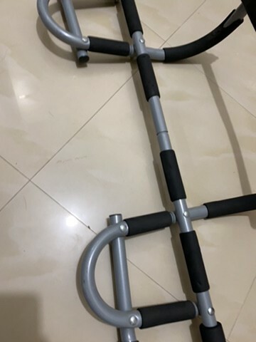 Doorway- pull up bar - 3