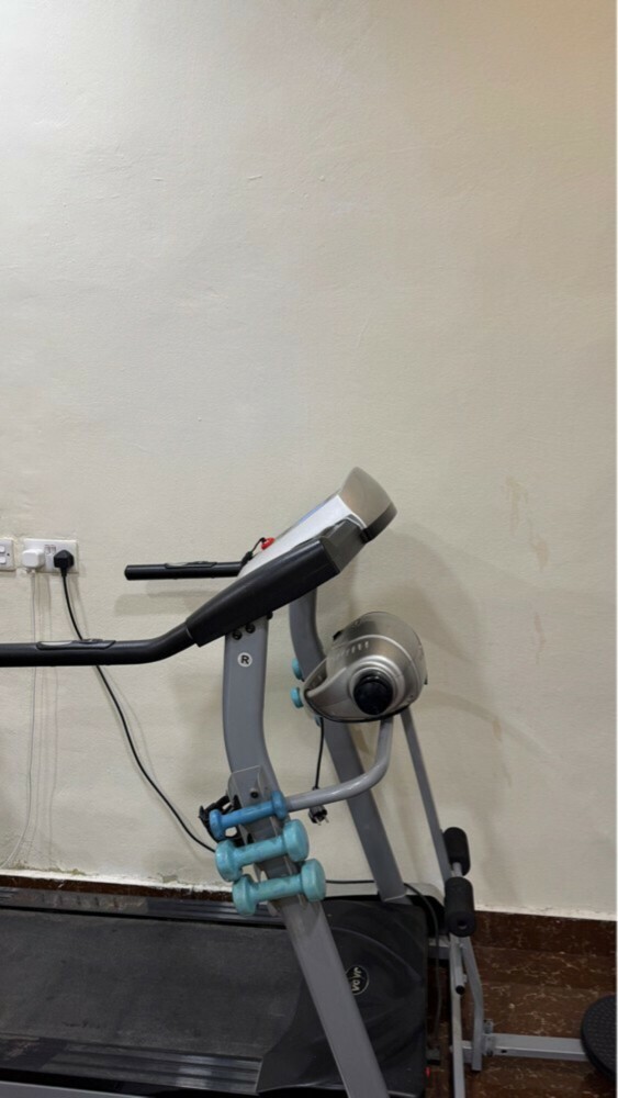TREADMILL PERFECT CONDITION  - 2