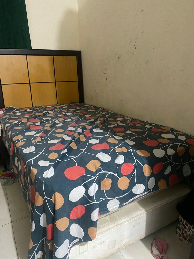 2x beds - 1