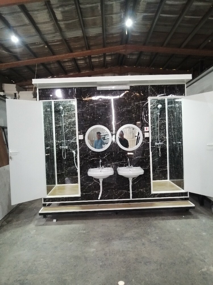 Toilet 1.50/3 - 3