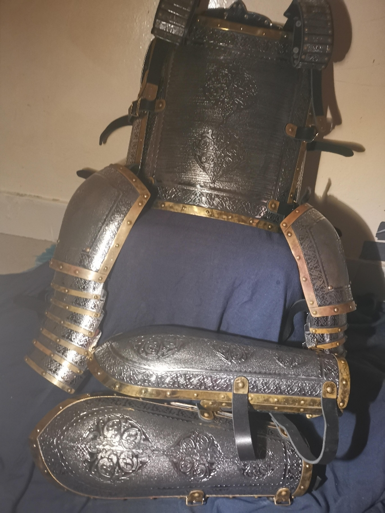 Islamic stain steel armour - 4
