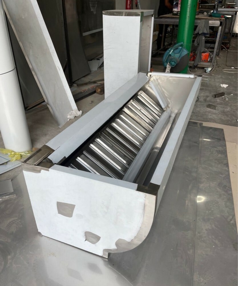 Hood Duct and fan  - 5