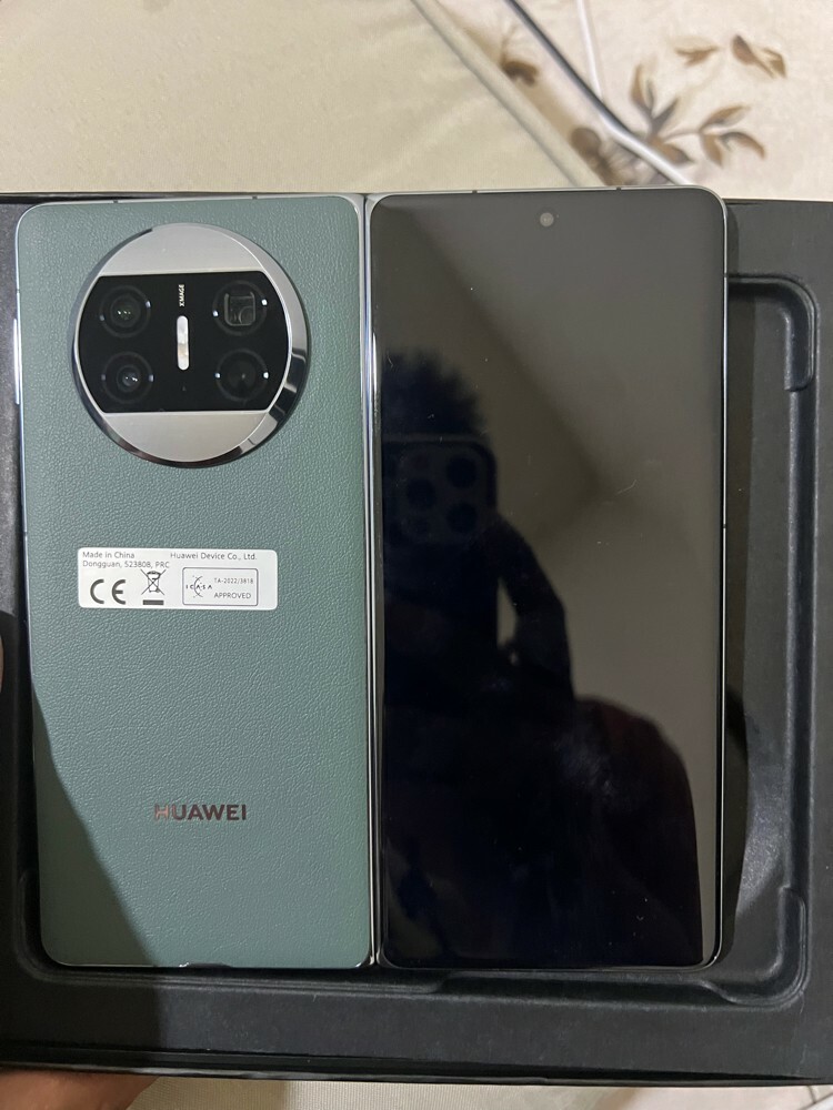 Huawei mate x3 fold - 1
