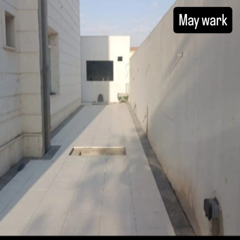 All maintenance wark - 22