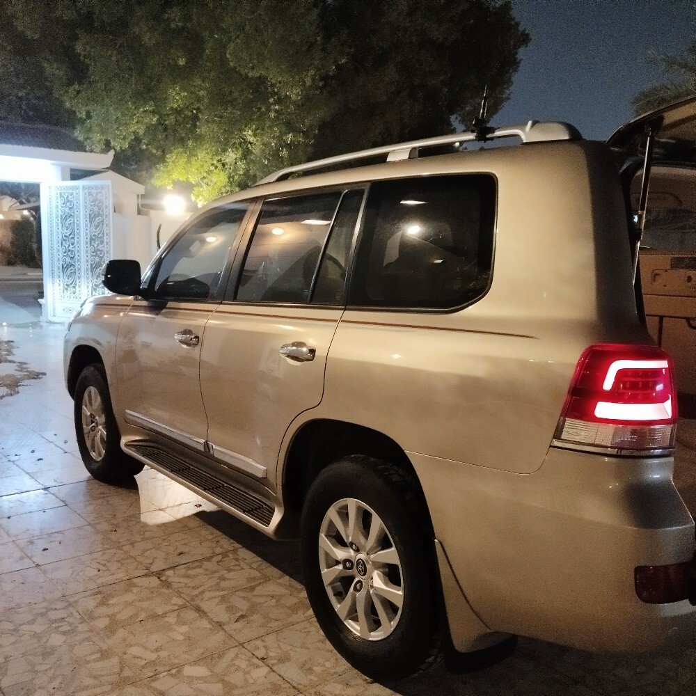 بنجيك لمكانك ونلمع سيارتك - 2