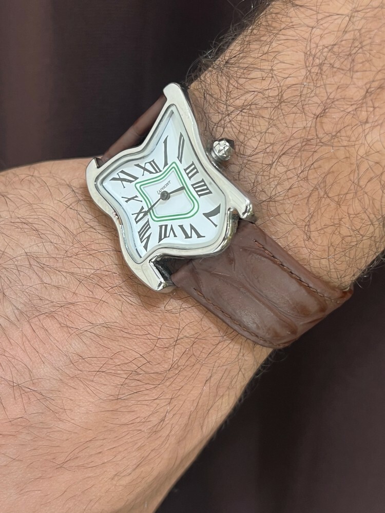 classic old money watch - 3